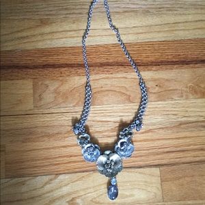 Loft necklace